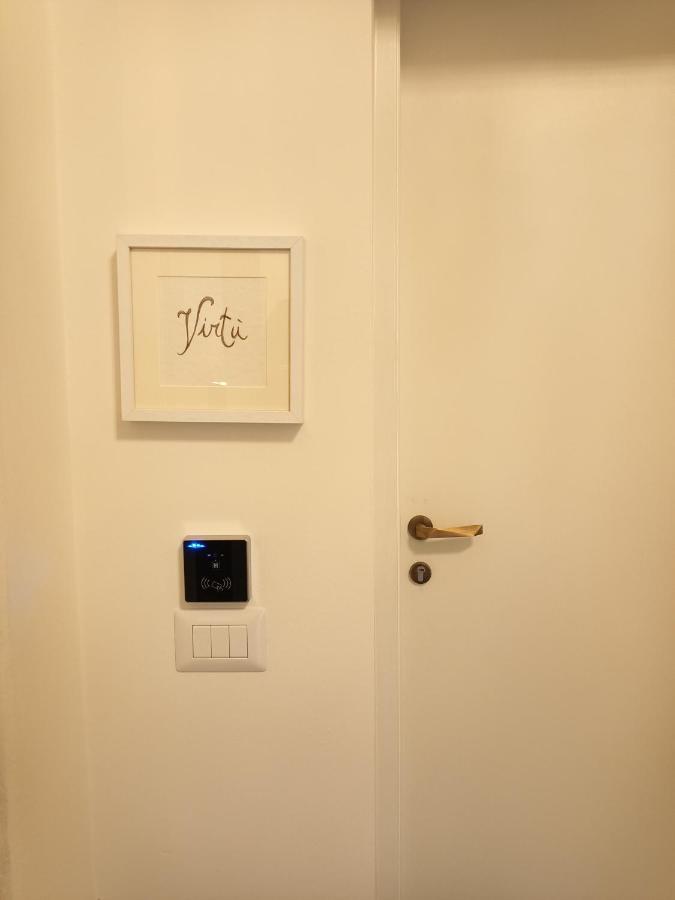 "A Casa Di Giacomo" Luxury Rooms Con Aria Condizionata Бергамо Екстериор снимка