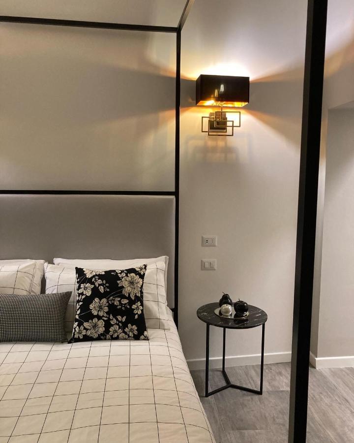"A Casa Di Giacomo" Luxury Rooms Con Aria Condizionata Бергамо Екстериор снимка
