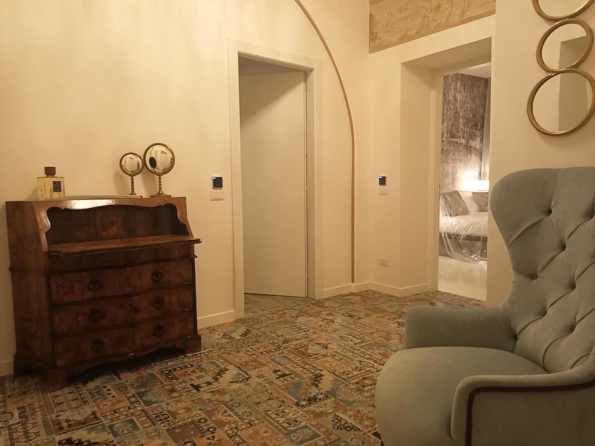 "A Casa Di Giacomo" Luxury Rooms Con Aria Condizionata Бергамо Екстериор снимка