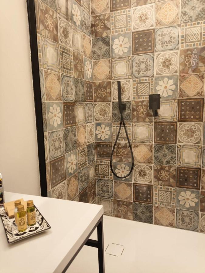 "A Casa Di Giacomo" Luxury Rooms Con Aria Condizionata Бергамо Екстериор снимка